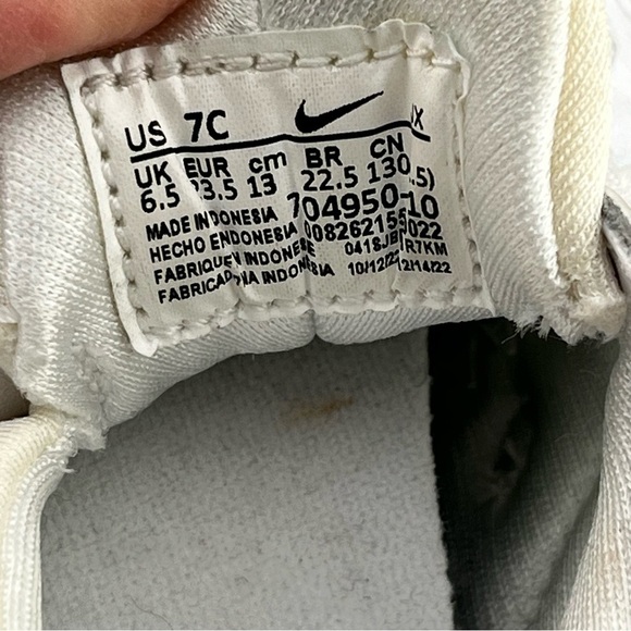 Nike Air White Toddler Huarache Run Sneakers 7049500110 US 7C Shoes - Picture 6 of 8